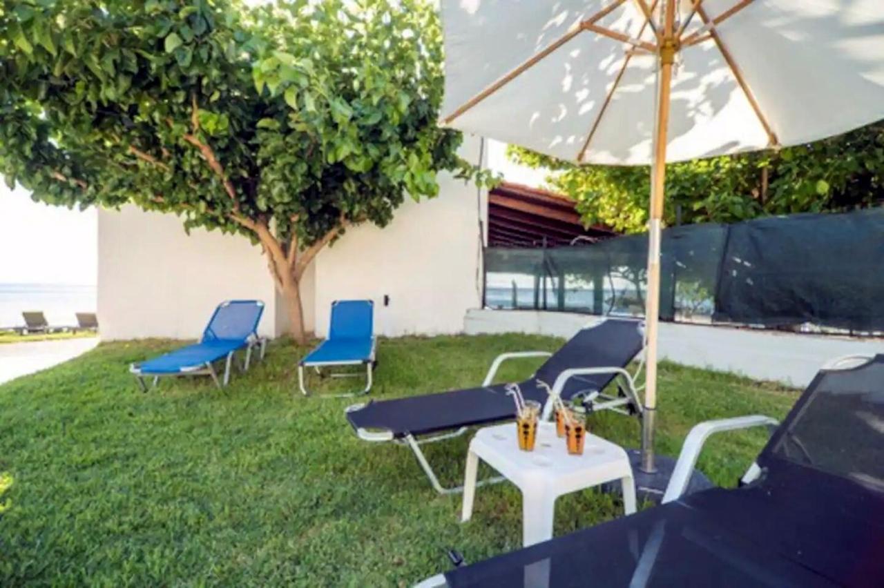 House Just On The Beach -Included 2 Canoe, 2 Bicycles Ravdhoukha Exterior photo